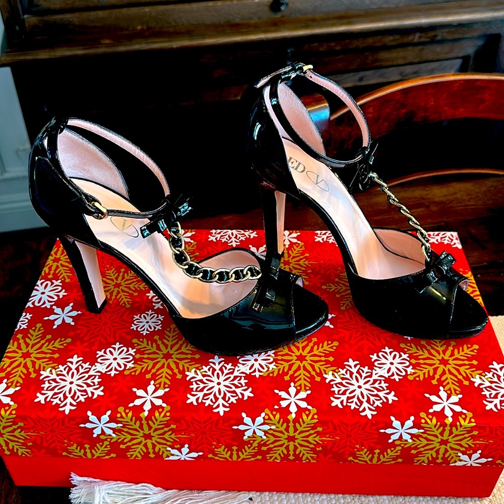 Red Valentino pleather heel